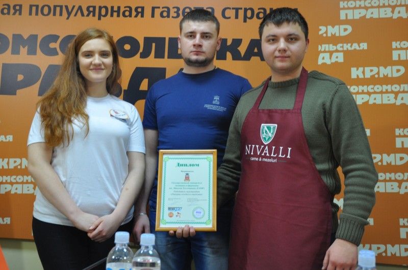 Mediciniștii din nou învingătorii concursului «Накорми голодного студента» Mediciniștii din nou învingătorii concursului «Накорми голодного студента»